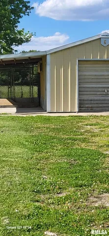 $1,080,000 | 14854 Sesser Lake Road, Sesser, IL 62884