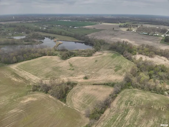 $1,080,000 | 14854 Sesser Lake Road, Sesser, IL 62884