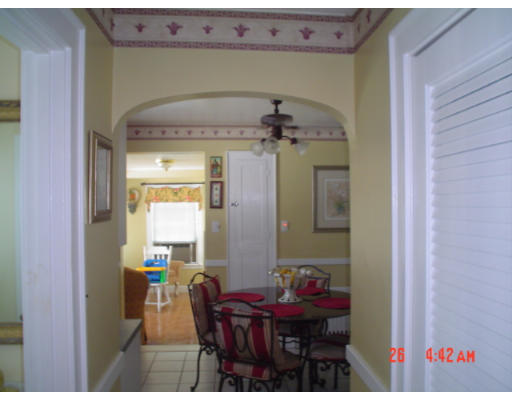 10 Regan Road Boston, MA 02124 - Photo 4 of 17 Gallery Image 4