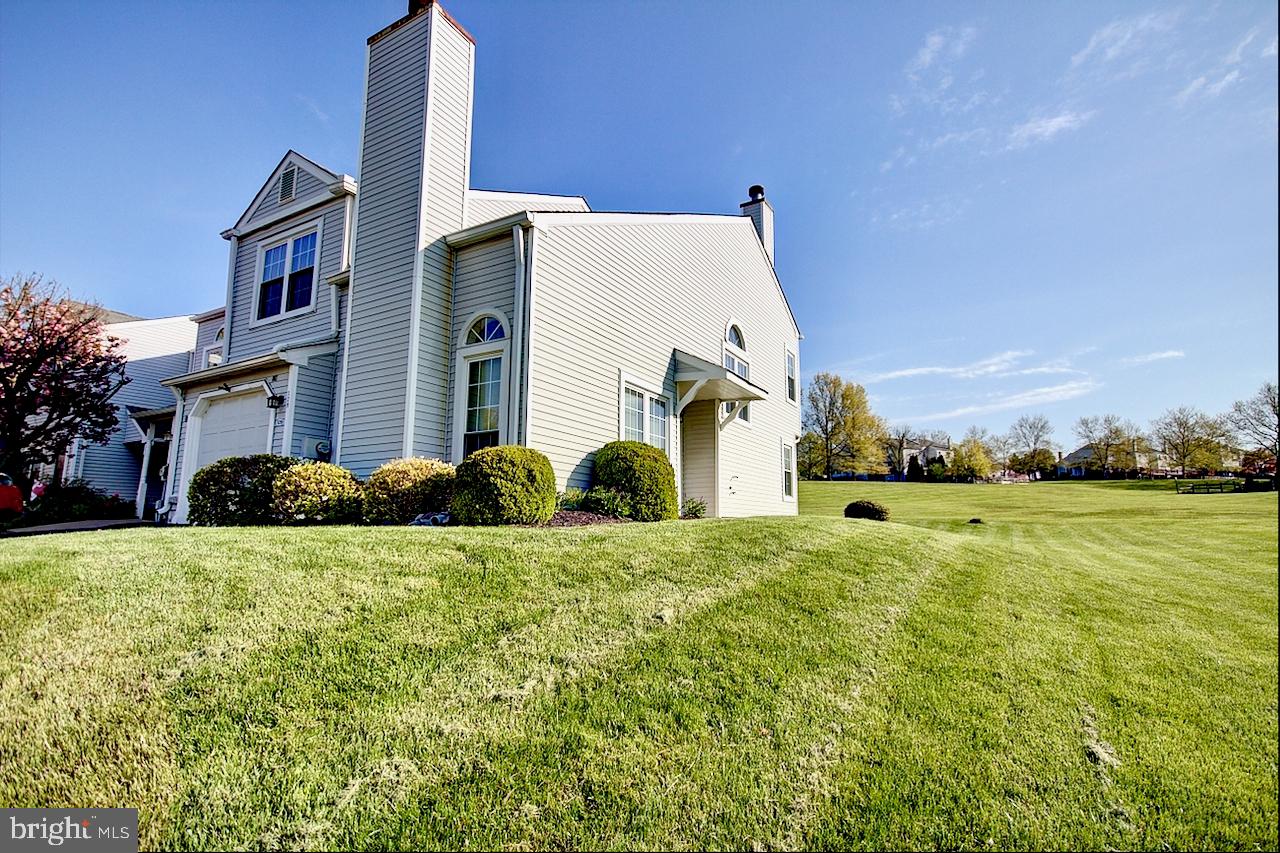 129 North Park Road Newtown, PA 18940 - Photo 1 of 18 Gallery Image 1