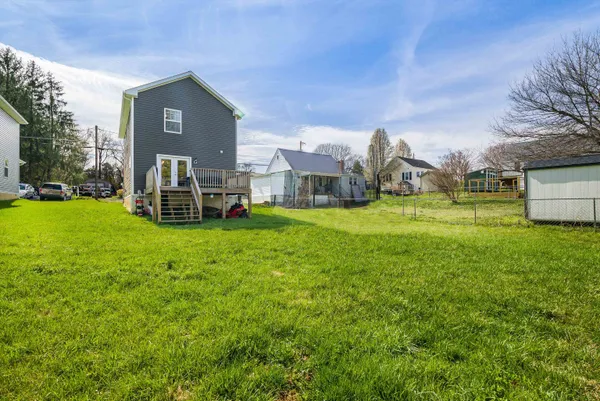 $325,000 | 32 Reed Street, Fishersville, VA 22939