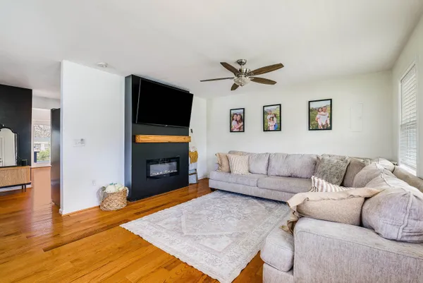 $325,000 | 32 Reed Street, Fishersville, VA 22939