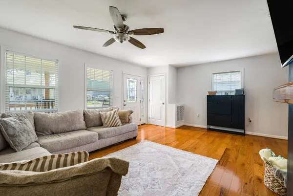 $325,000 | 32 Reed Street, Fishersville, VA 22939