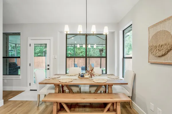 $499,900 | 146 South Holly Laurel Circle, The Woodlands, TX 77382