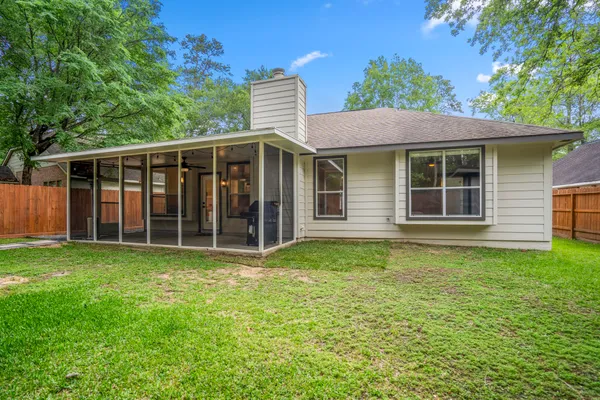 $499,900 | 146 South Holly Laurel Circle, The Woodlands, TX 77382
