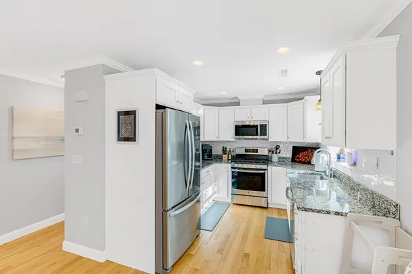 $519,900 | 1400 Gorham Street, Unit 42, Lowell, MA 01852