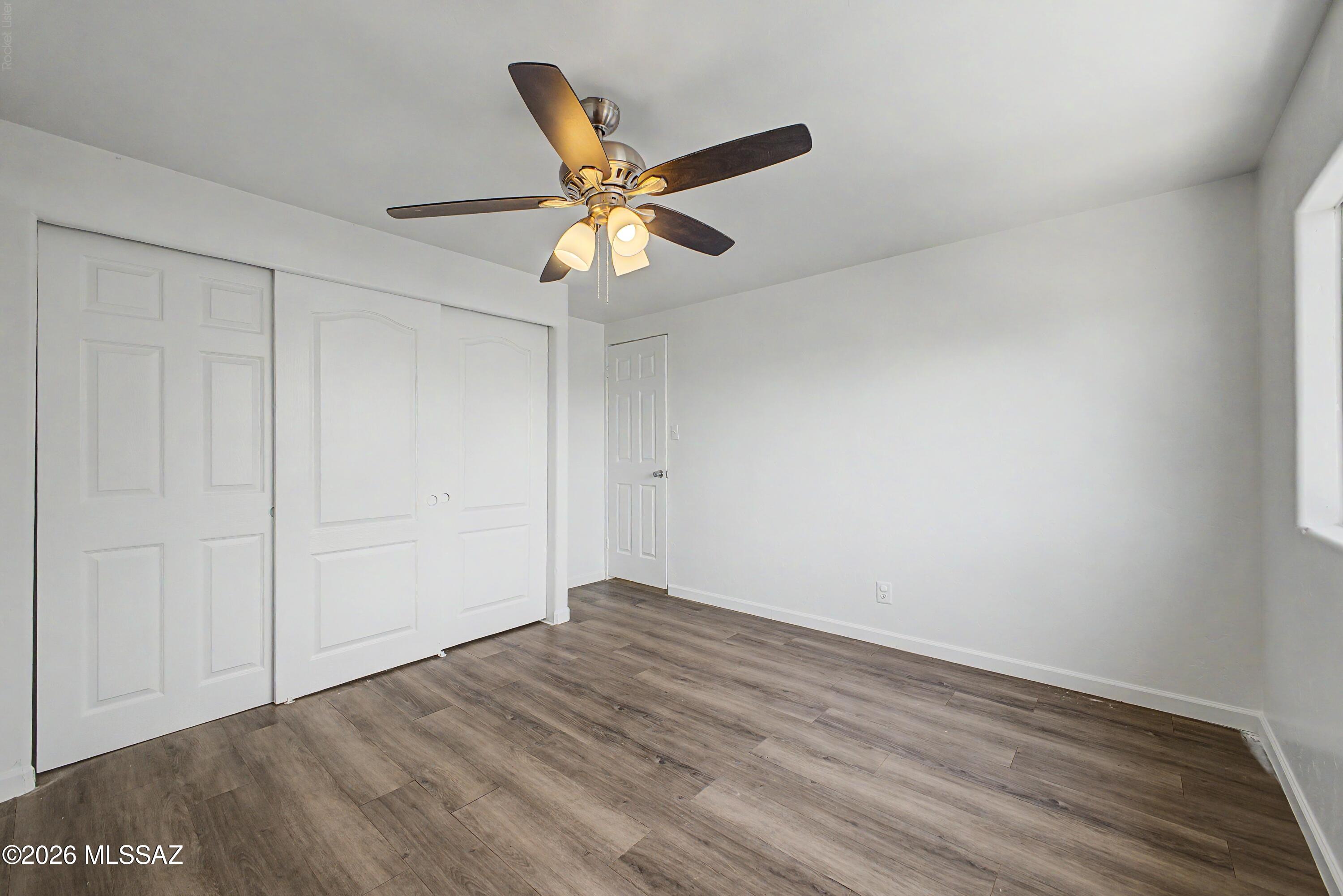 5771 South Rafter Road Tucson, AZ 85757 - Photo 9 of 16