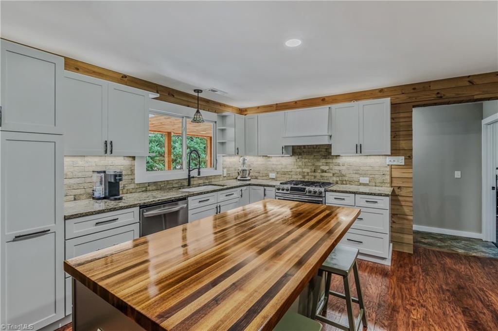 1388 Pipers Gap Road Mount Airy, NC 27030 - Photo 13 of 48 Gallery Image 13