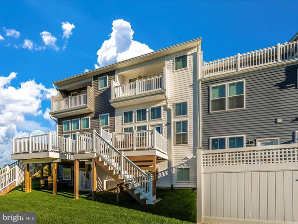 a view of outdoor space yard and patio