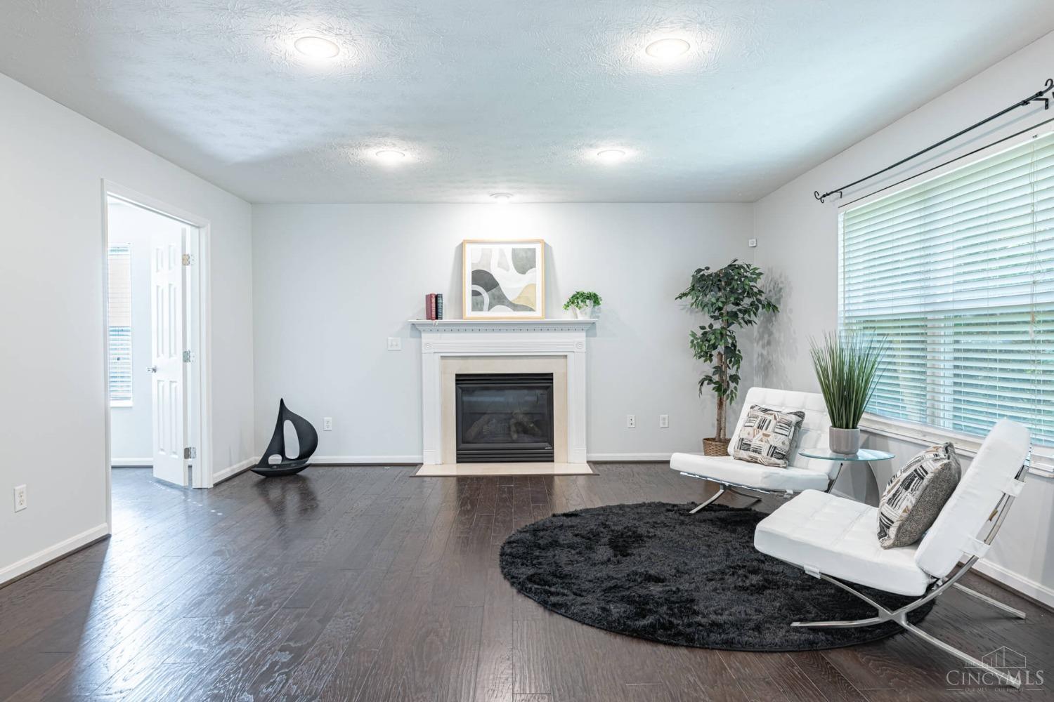 9035 Highland Circle Springboro, OH 45066 - Photo 14 of 47