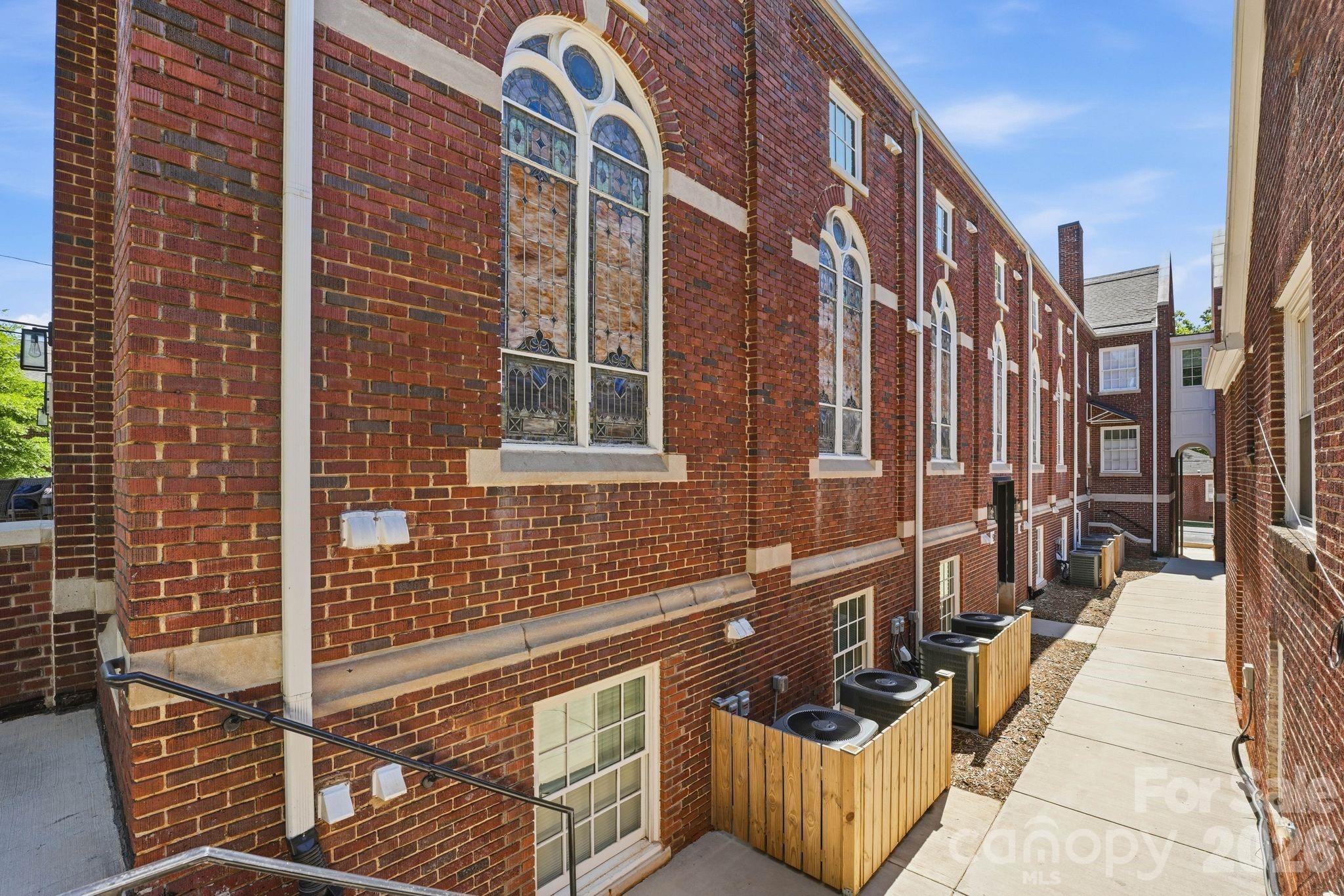 203 Grandin Road, Unit 2 Charlotte, NC 28208 - Photo 19 of 48 a view of a balcony