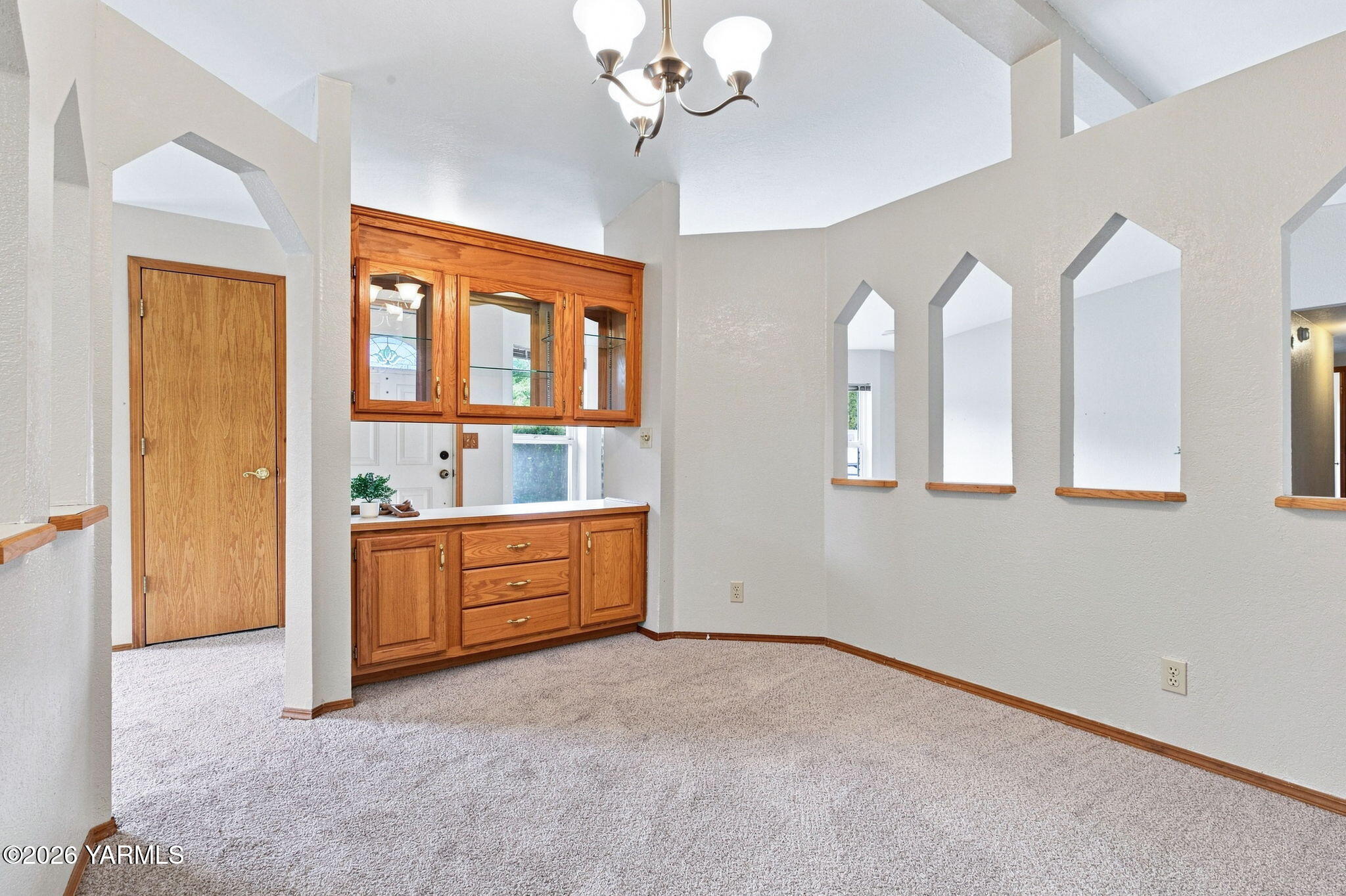 86 McGonagle Road Selah, WA 98942 - Photo 16 of 34 Formal Dining Room