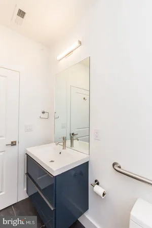 $2,665 | 4100 Ludlow Street, Unit 1S, Philadelphia, PA 19104