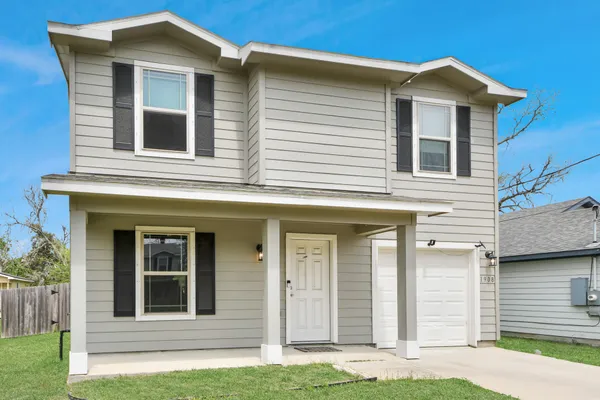 $240,000 | 1908 Bellview Street, La Marque, TX 77568