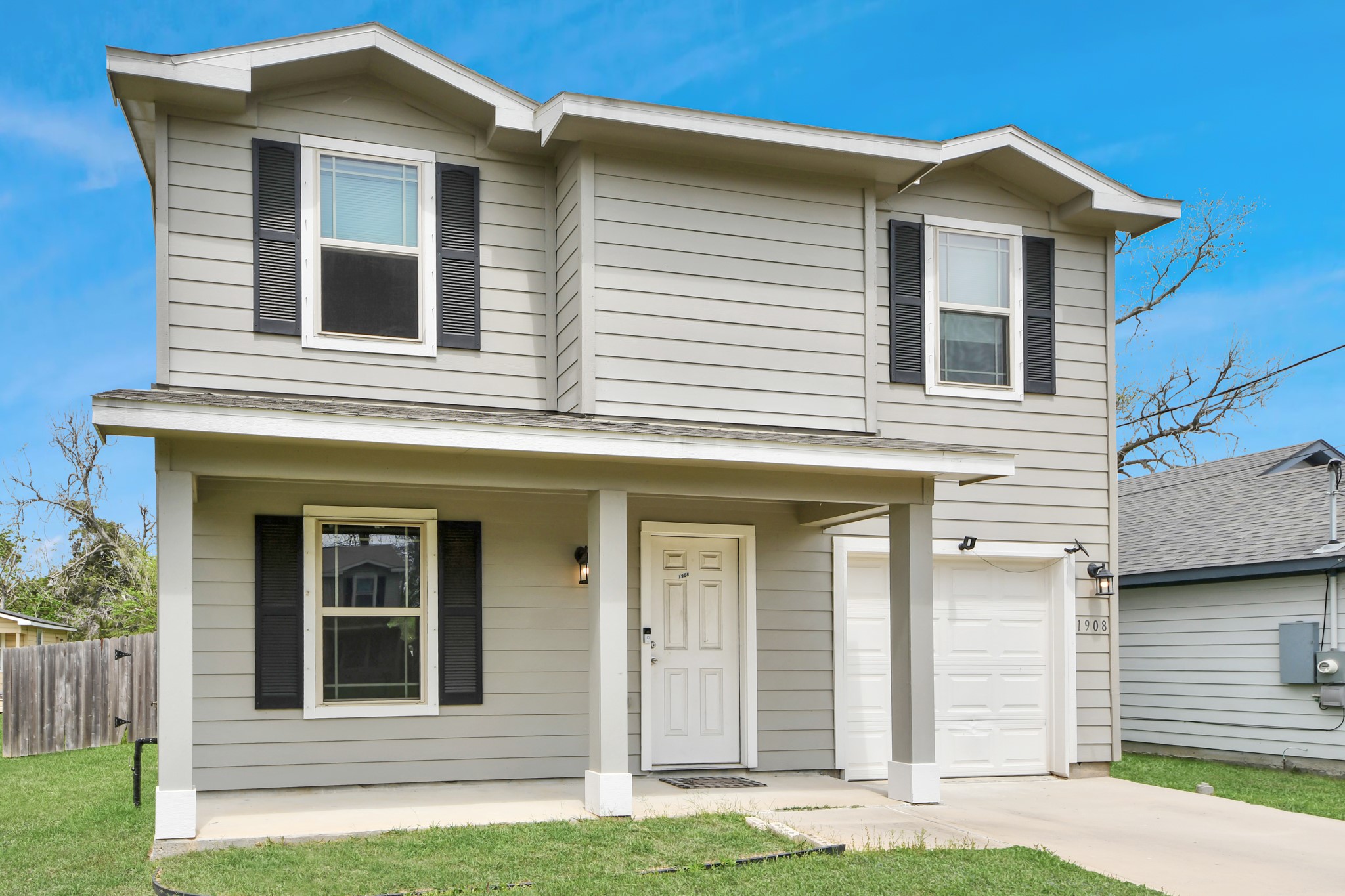 1908 Bellview Street La Marque, TX 77568 - Photo 2 of 33