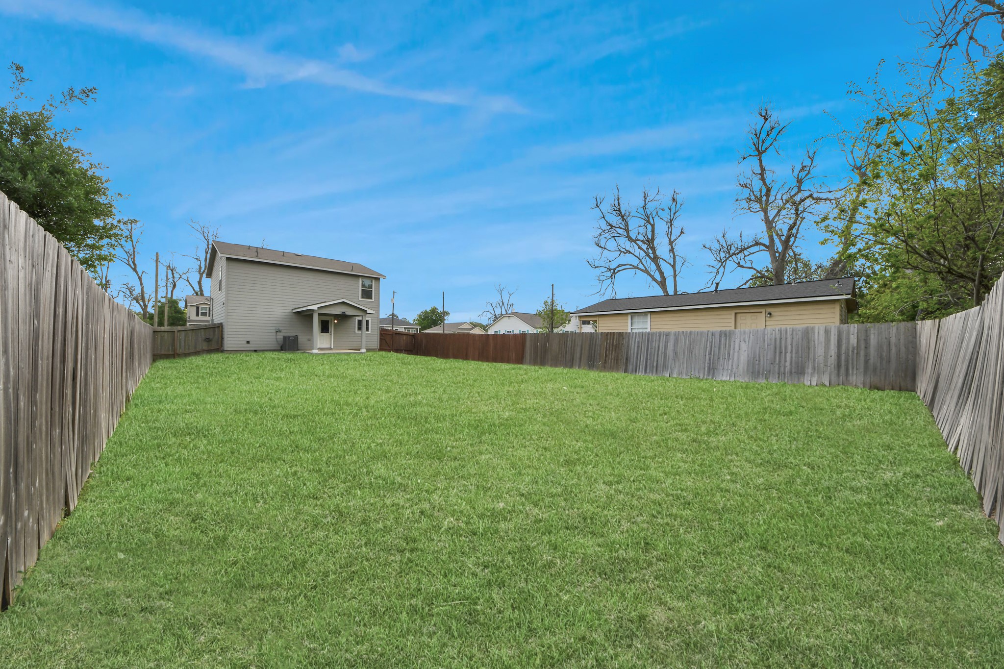 1908 Bellview Street La Marque, TX 77568 - Photo 23 of 33 Plenty of space for all of your outdoor gatherings