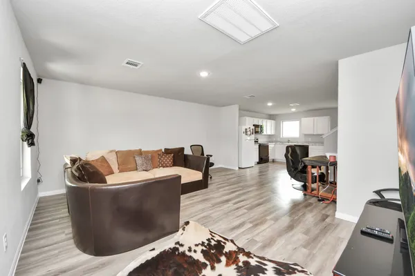 $240,000 | 1908 Bellview Street, La Marque, TX 77568