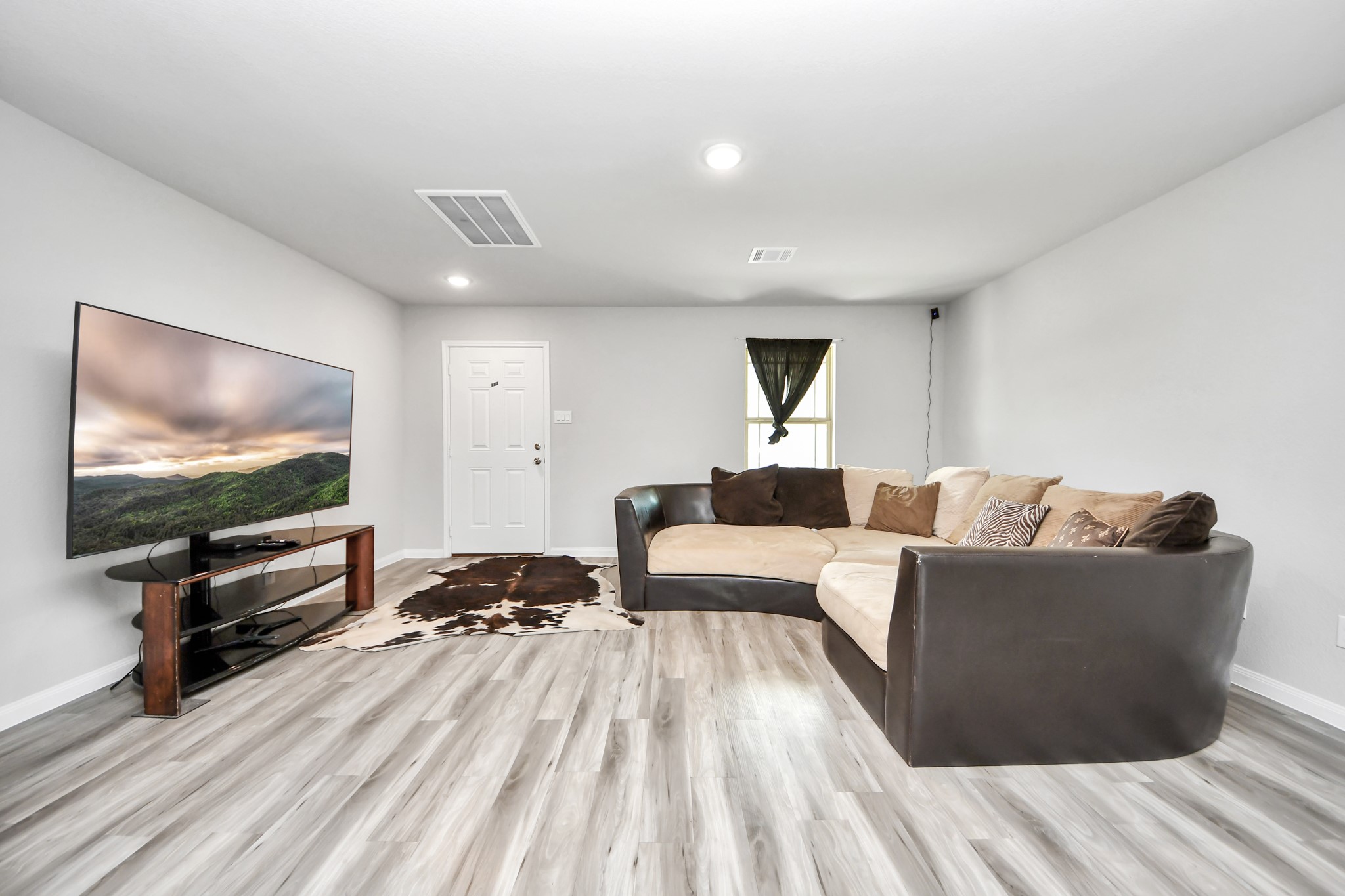 1908 Bellview Street La Marque, TX 77568 - Photo 4 of 33