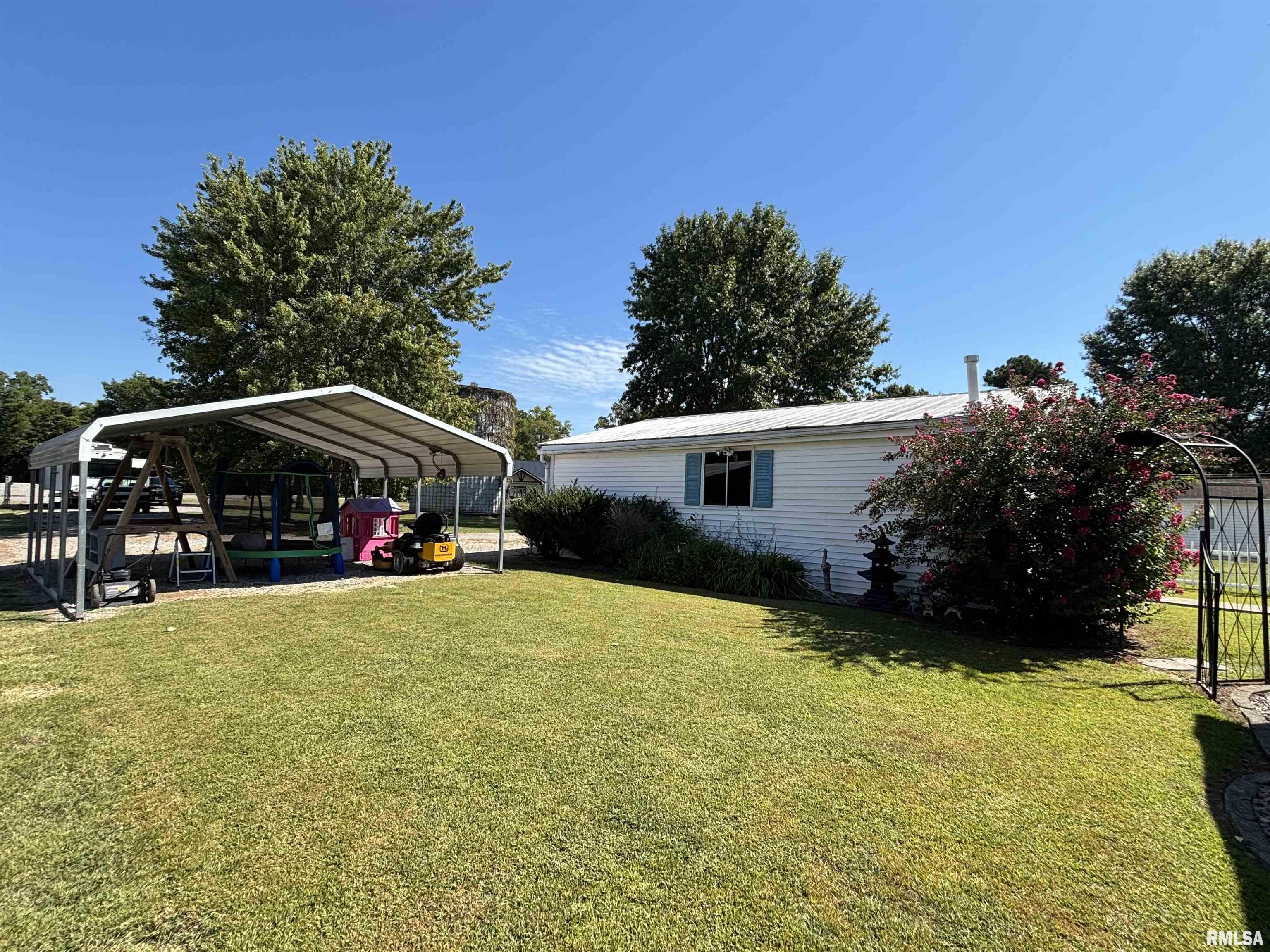 203 East 4th Street Brookport, IL 62910 - Photo 4 of 15