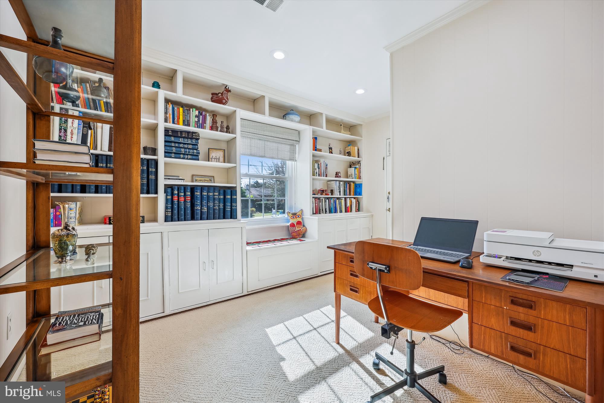 2183 Stratton Drive Potomac, MD 20854 - Photo 21 of 48 a workspace with furniture and window