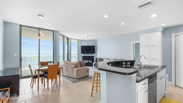 $390,000 | 6422 West US Highway 98, Unit 805, Panama City Beach, FL 32407