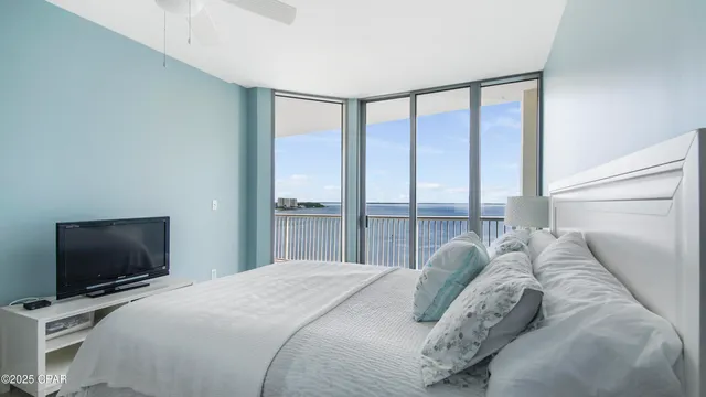 $390,000 | 6422 West US Highway 98, Unit 805, Panama City Beach, FL 32407