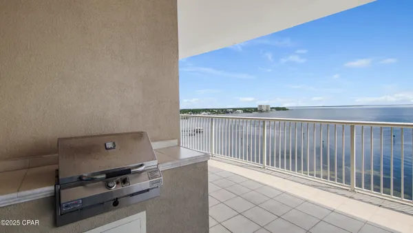 $345,000 | 6422 West US Highway 98, Unit 805, Panama City Beach, FL 32407