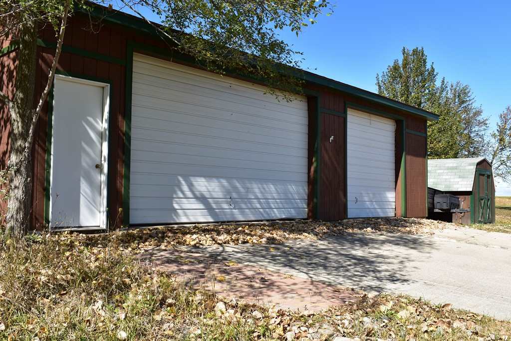 4888 East Coleman Road Clare, MI 48617 - Photo 33 of 35 1840034-32.JPG