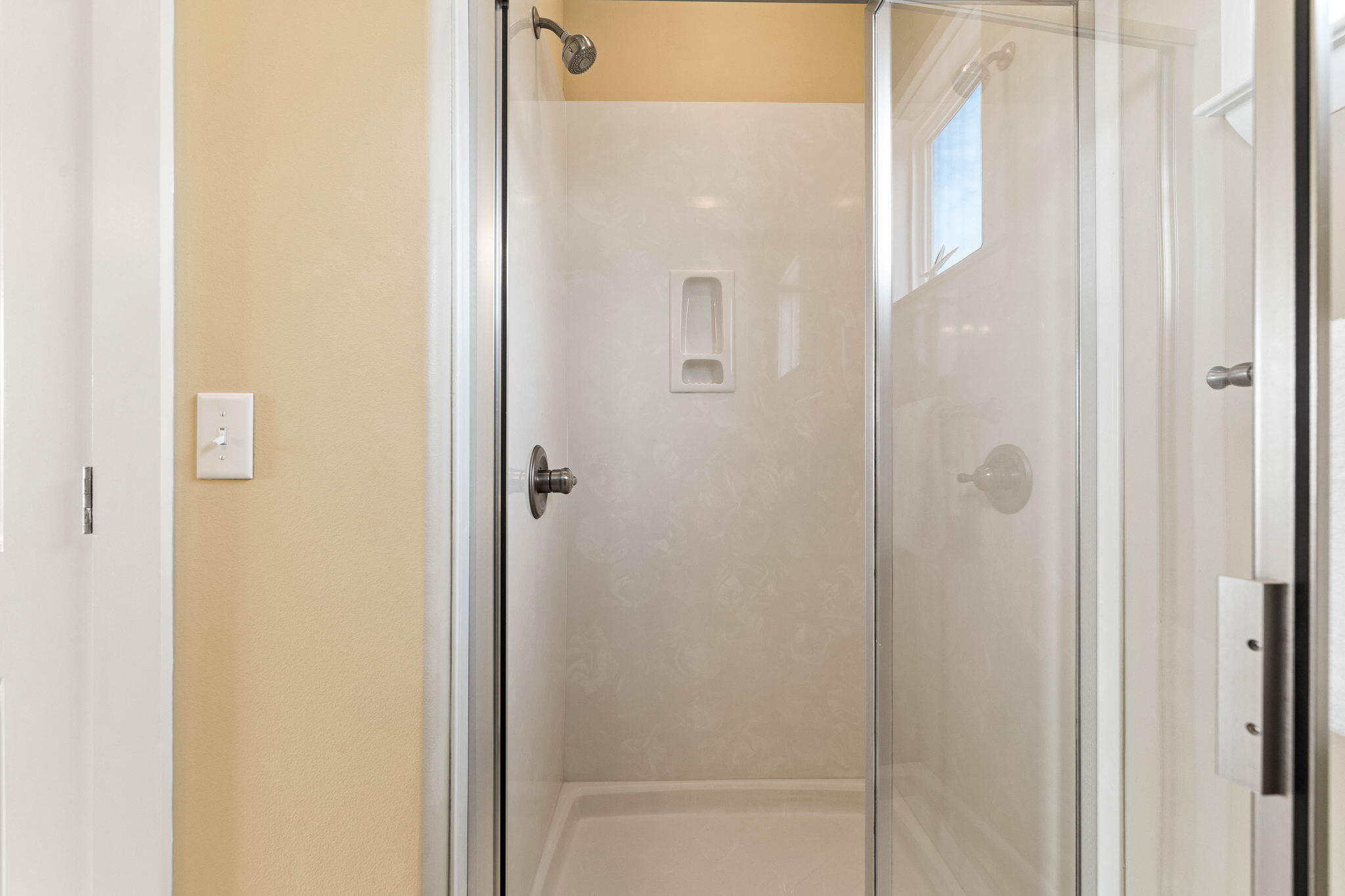 122 Sand Dunes Road Santa Rosa Beach, FL 32459 - Photo 53 of 72 a bathroom with a glass shower door