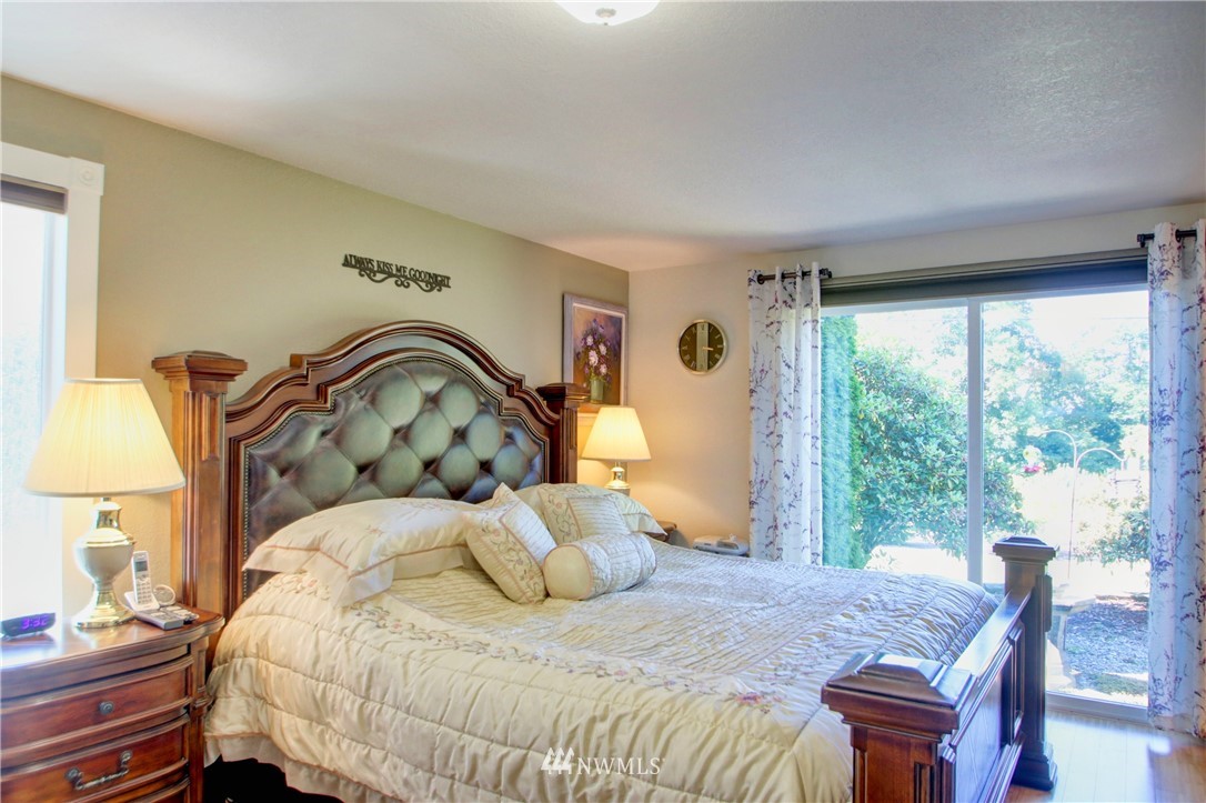 2410 Francis Road Mount Vernon, WA 98273 - Photo 17 of 39 Gallery Image 17