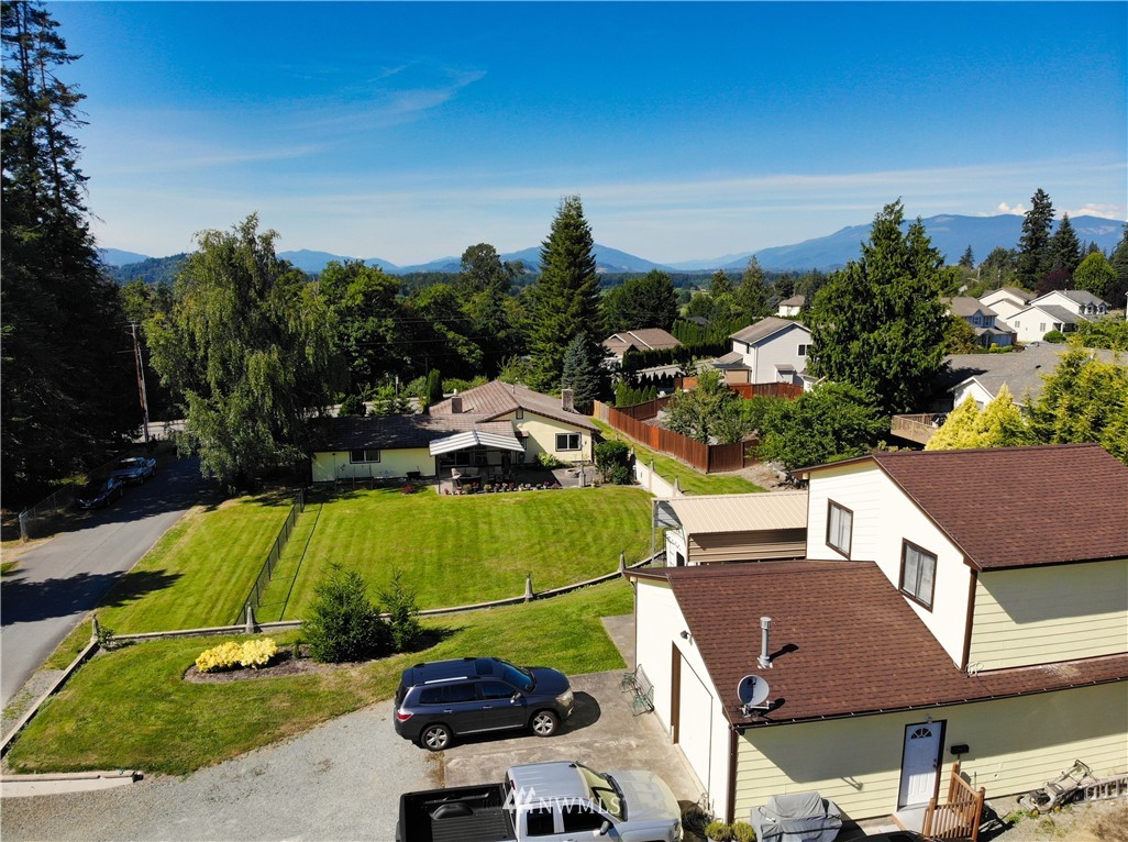 2410 Francis Road Mount Vernon, WA 98273 - Photo 30 of 39 Gallery Image 30