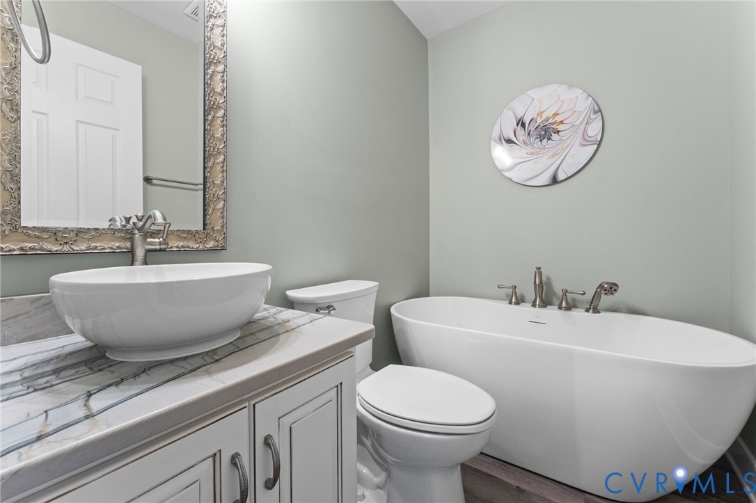 1496 Dorset Road Powhatan, VA 23139 - Photo 26 of 47 Hall Bathroom