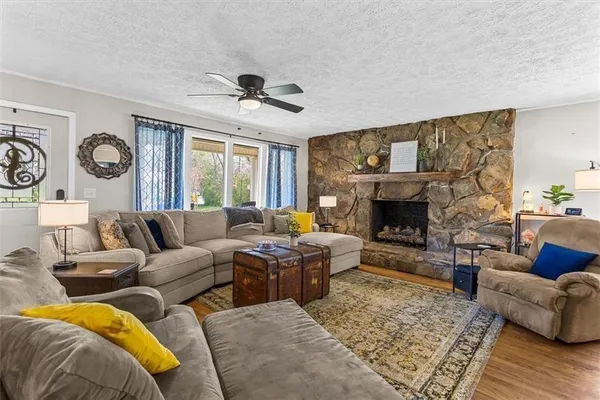 $379,900 | 503 Peters Street, Calhoun, GA 30701