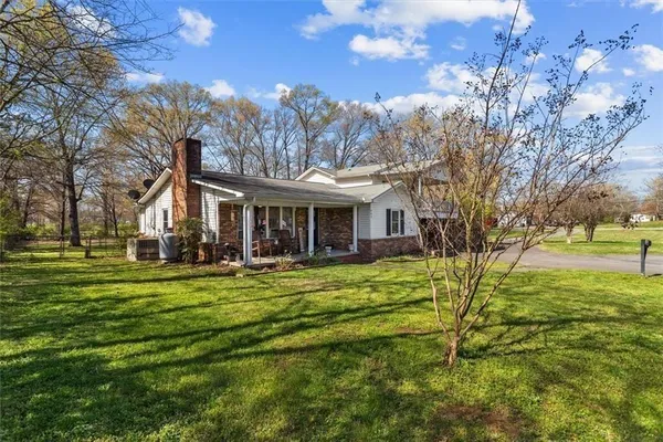 $379,900 | 503 Peters Street, Calhoun, GA 30701