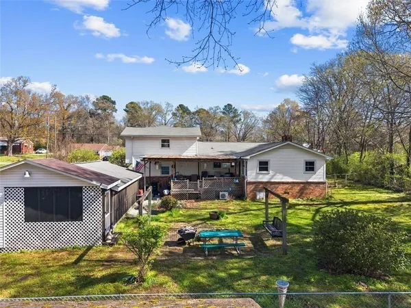 $379,900 | 503 Peters Street, Calhoun, GA 30701