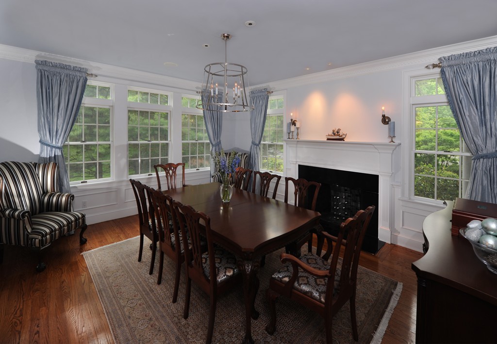 21 Stonecrest Drive Needham, MA 02492 - Photo 5 of 29