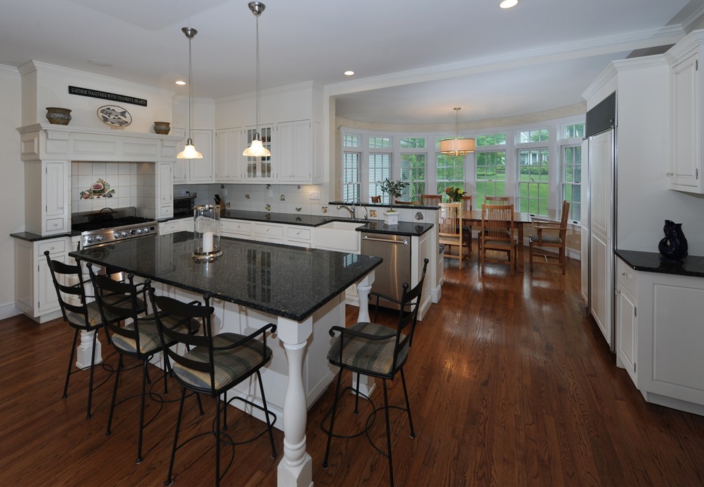 21 Stonecrest Drive Needham, MA 02492 - Photo 8 of 29