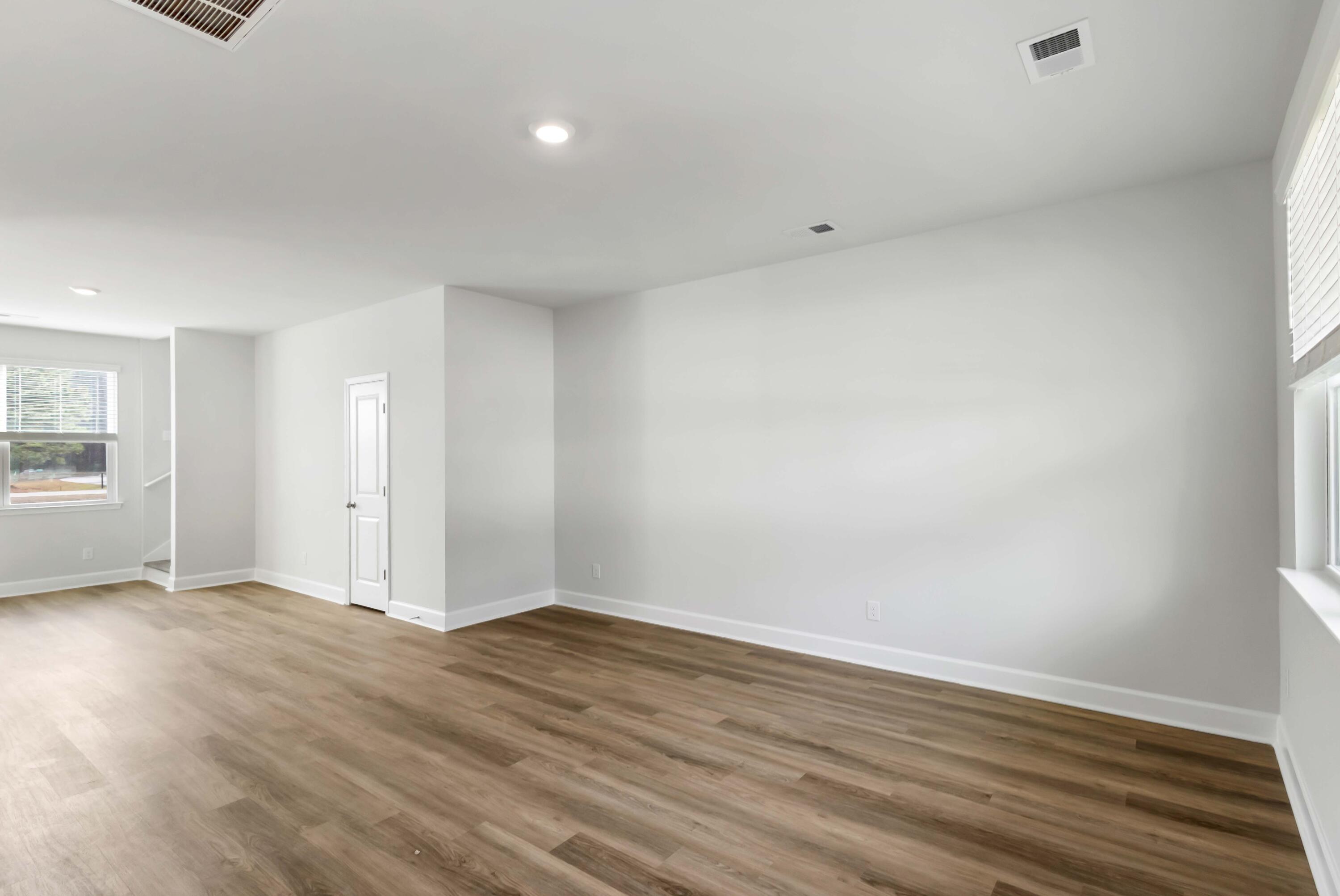 24 Twickenham Loop Yemassee, SC 29945 - Photo 8 of 27 24 Twickenham Interior_1