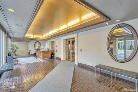 $375,000 | 1177 California Street, Unit 506, San Francisco, CA 94108