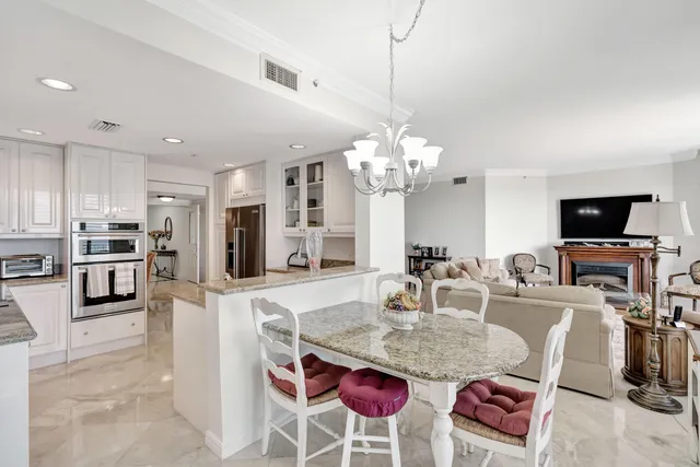 $2,850,000 | 750 Ocean Royale Way, Unit 603, Juno Beach, FL 33408