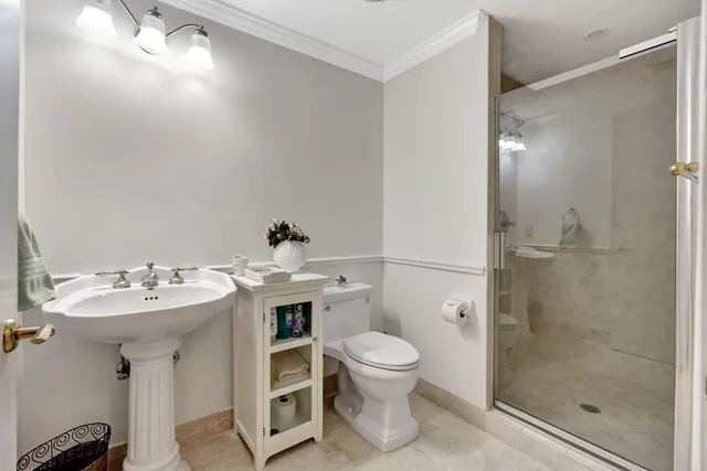 $2,850,000 | 750 Ocean Royale Way, Unit 603, Juno Beach, FL 33408