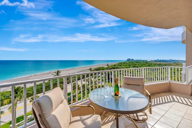 $2,850,000 | 750 Ocean Royale Way, Unit 603, Juno Beach, FL 33408