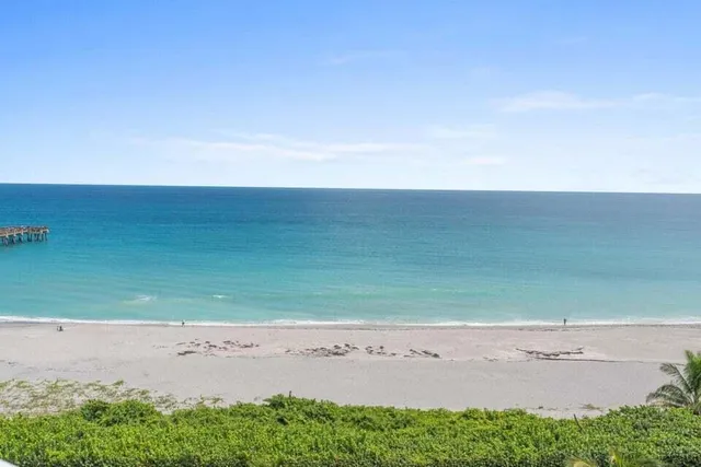 $2,850,000 | 750 Ocean Royale Way, Unit 603, Juno Beach, FL 33408