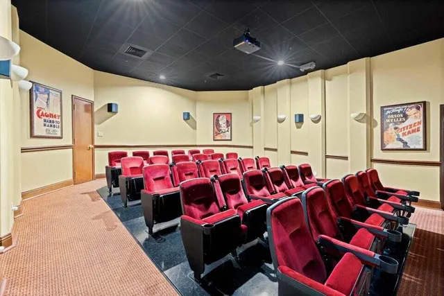 $2,850,000 | 750 Ocean Royale Way, Unit 603, Juno Beach, FL 33408