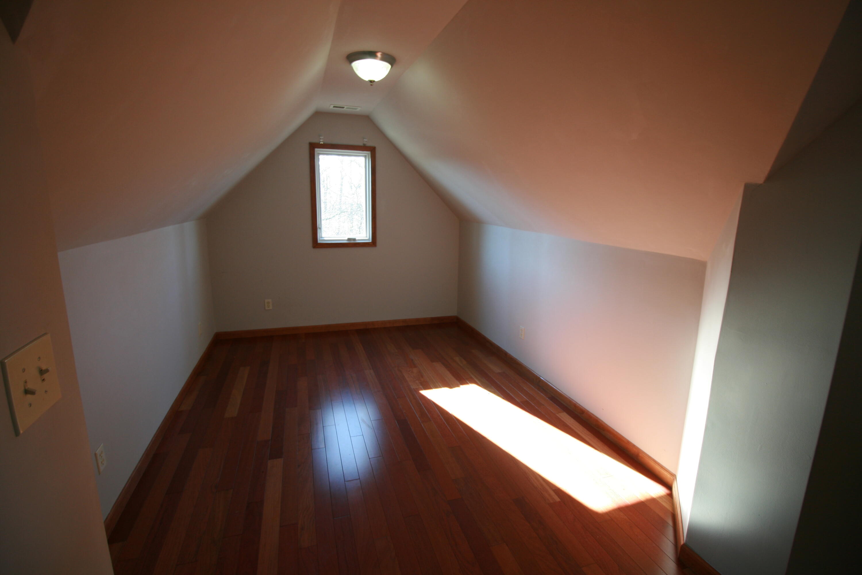 6497 Fairview Road Hixson, TN 37343 - Photo 9 of 17 IMG_3006