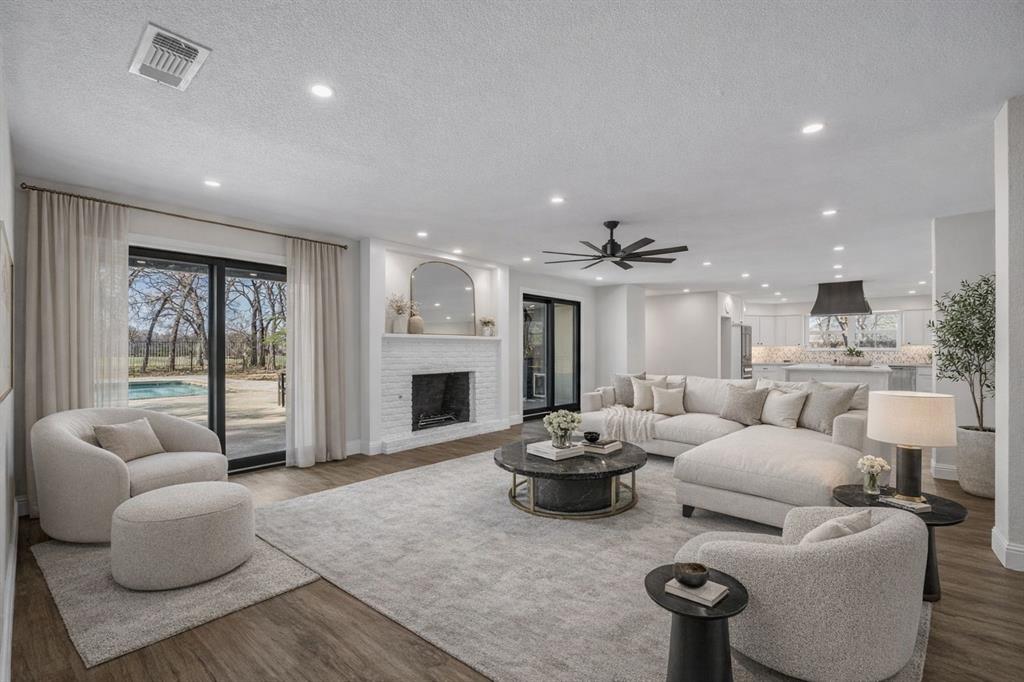 7004 Ledbetter Road Arlington, TX 76001 - Photo 9 of 40
