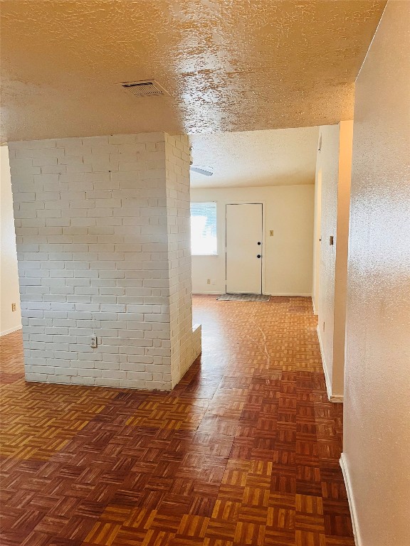 16633 Gold Ridge Lane Houston, TX 77053 - Photo 4 of 18
