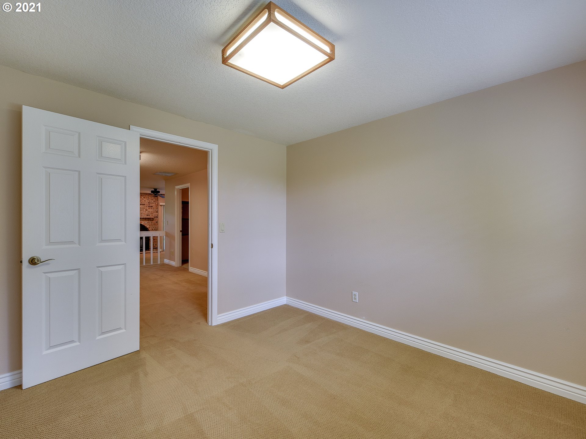 5915 Northwest 171st Street Ridgefield, WA 98642 - Photo 12 of 31 Gallery Image 12