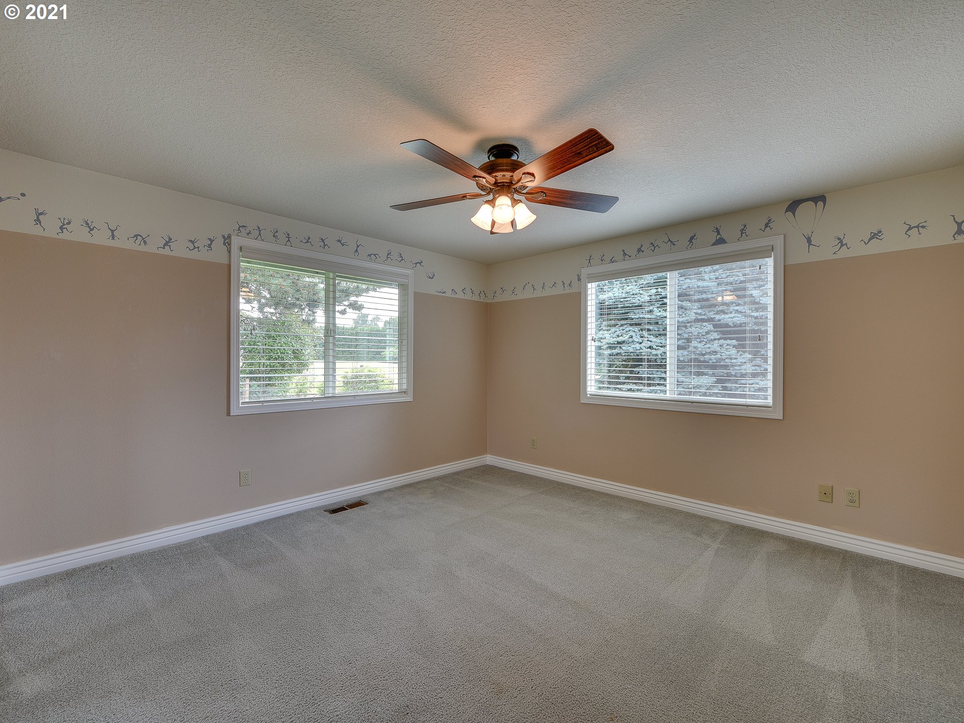 5915 Northwest 171st Street Ridgefield, WA 98642 - Photo 18 of 31 Gallery Image 18