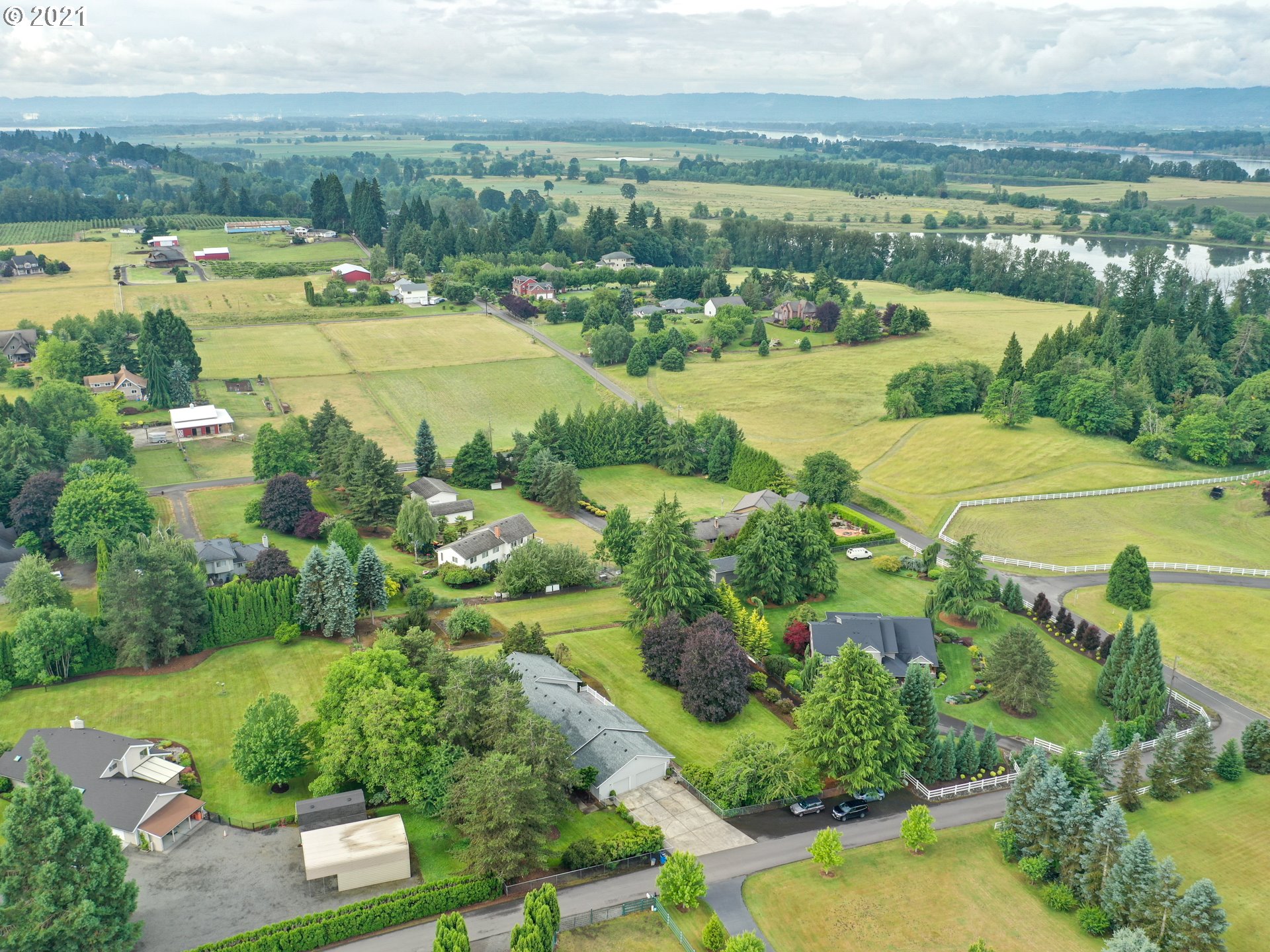5915 Northwest 171st Street Ridgefield, WA 98642 - Photo 28 of 31 Gallery Image 28